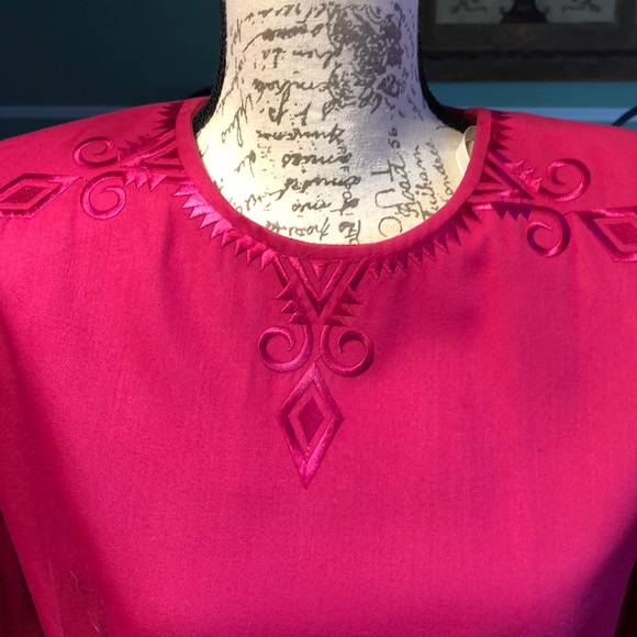 Vintage Pink dress - Picture 2 of 6